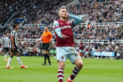 فانتازي يلا كورة.. بوين يصدم أكثر من 300 ألف مدرب في الجولة الثلاثين 